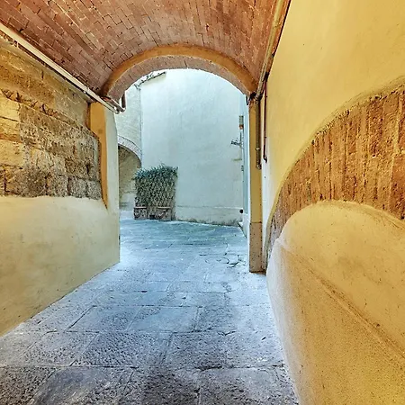 Elehome2 Nel Cuore Della Citta Apartamento Siena